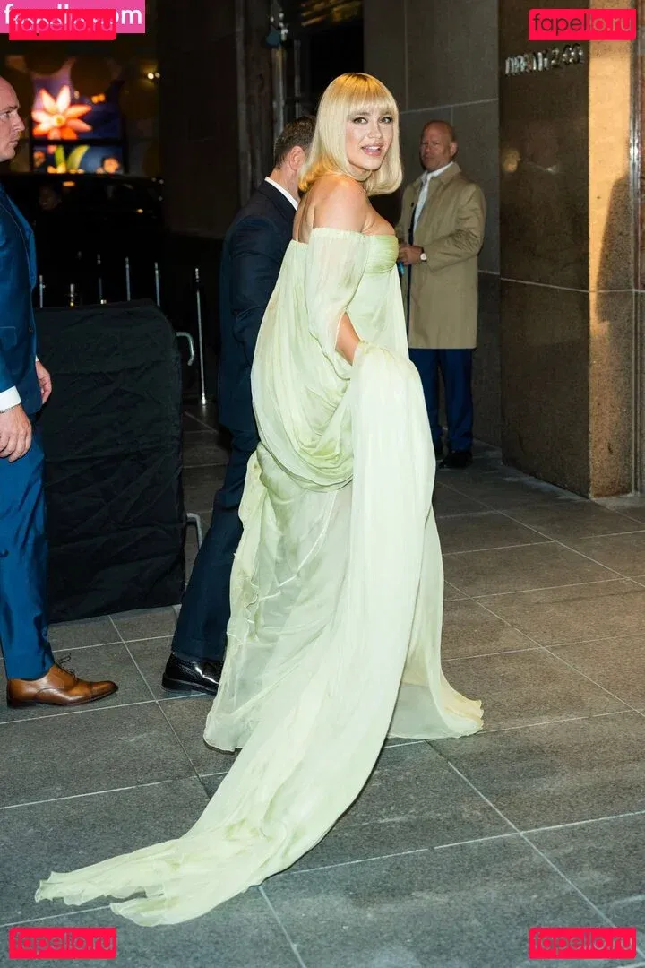 Florence Pugh Onlyfans Photo Gallery 