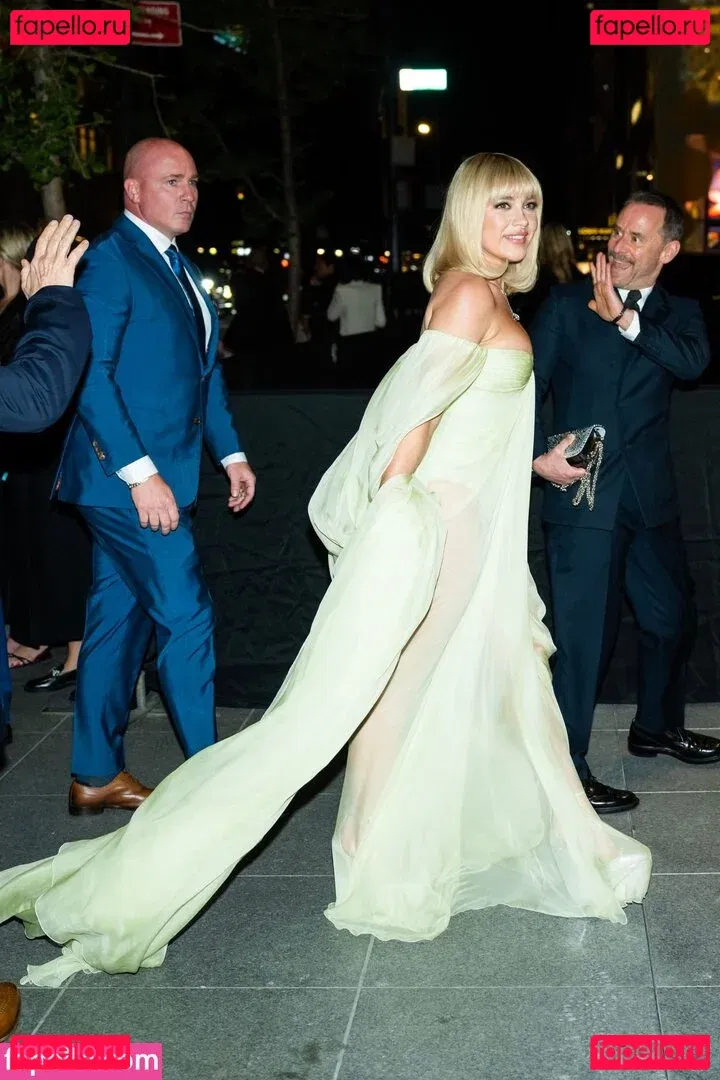 Florence Pugh Onlyfans Photo Gallery 