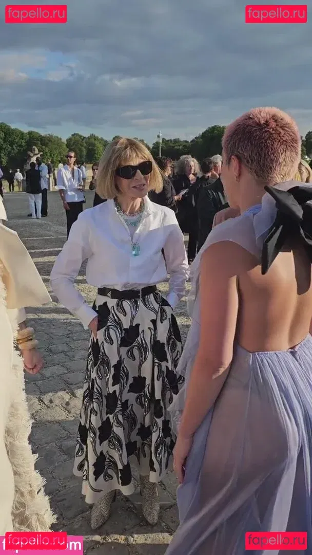 Florence Pugh Onlyfans Photo Gallery 