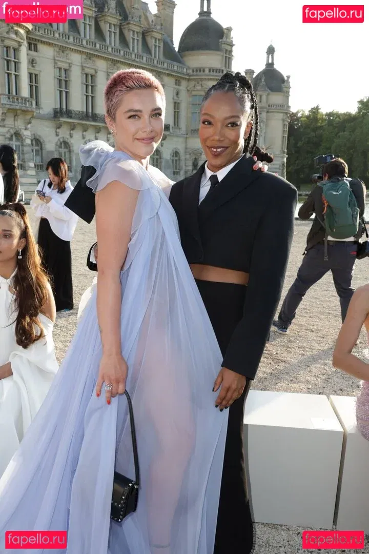 Florence Pugh Onlyfans Photo Gallery 