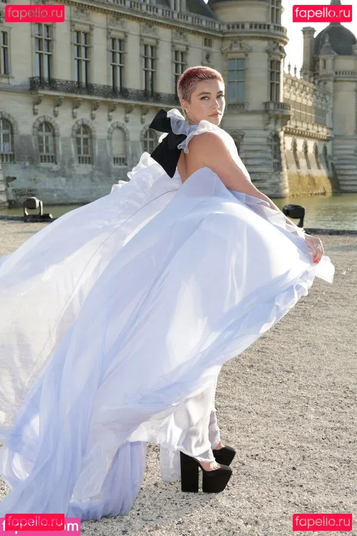 Florence Pugh Onlyfans Photo Gallery 