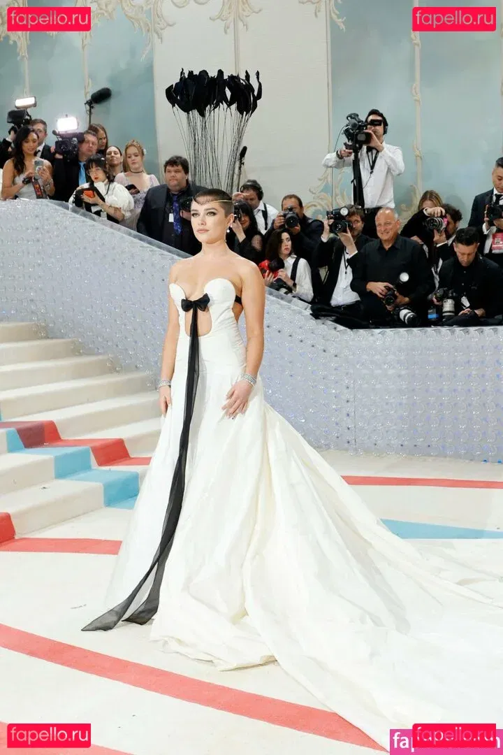 Florence Pugh Onlyfans Photo Gallery 