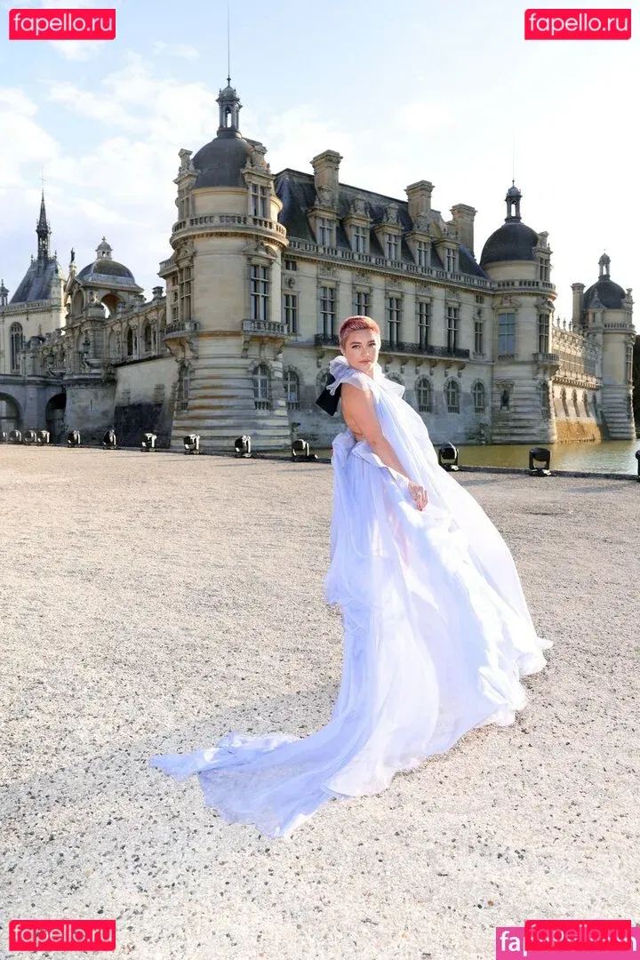 Florence Pugh Onlyfans Photo Gallery 