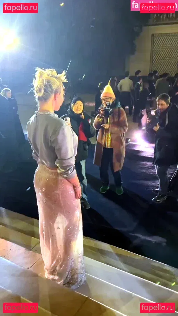 Florence Pugh Onlyfans Photo Gallery 