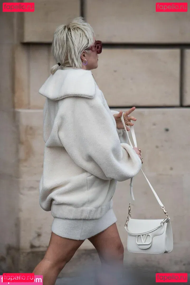 Florence Pugh Onlyfans Photo Gallery 