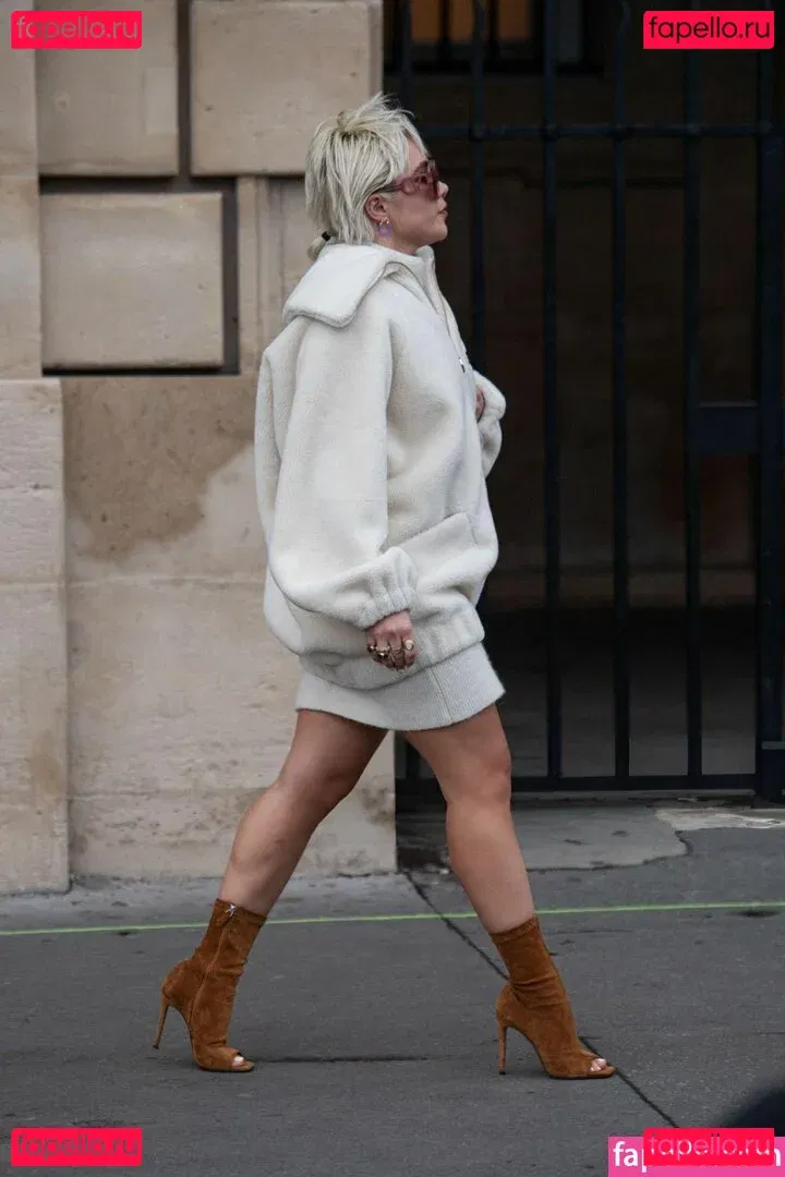 Florence Pugh Onlyfans Photo Gallery 