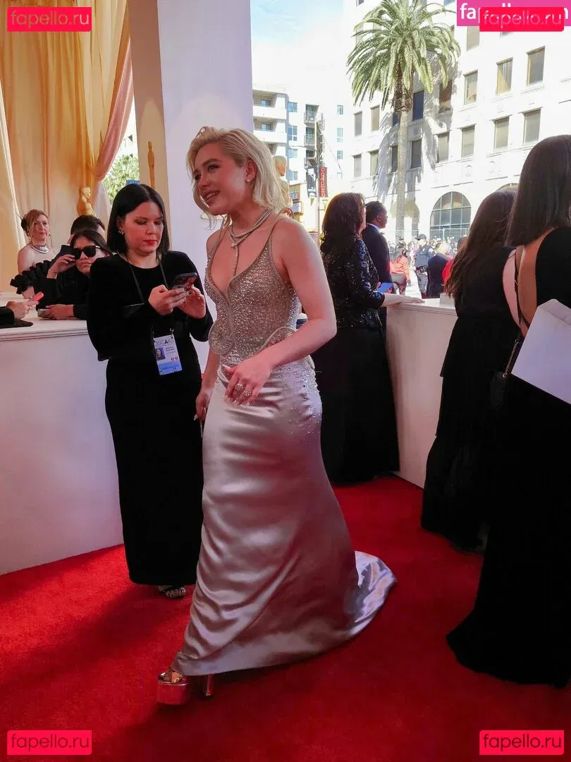 Florence Pugh Onlyfans Photo Gallery 