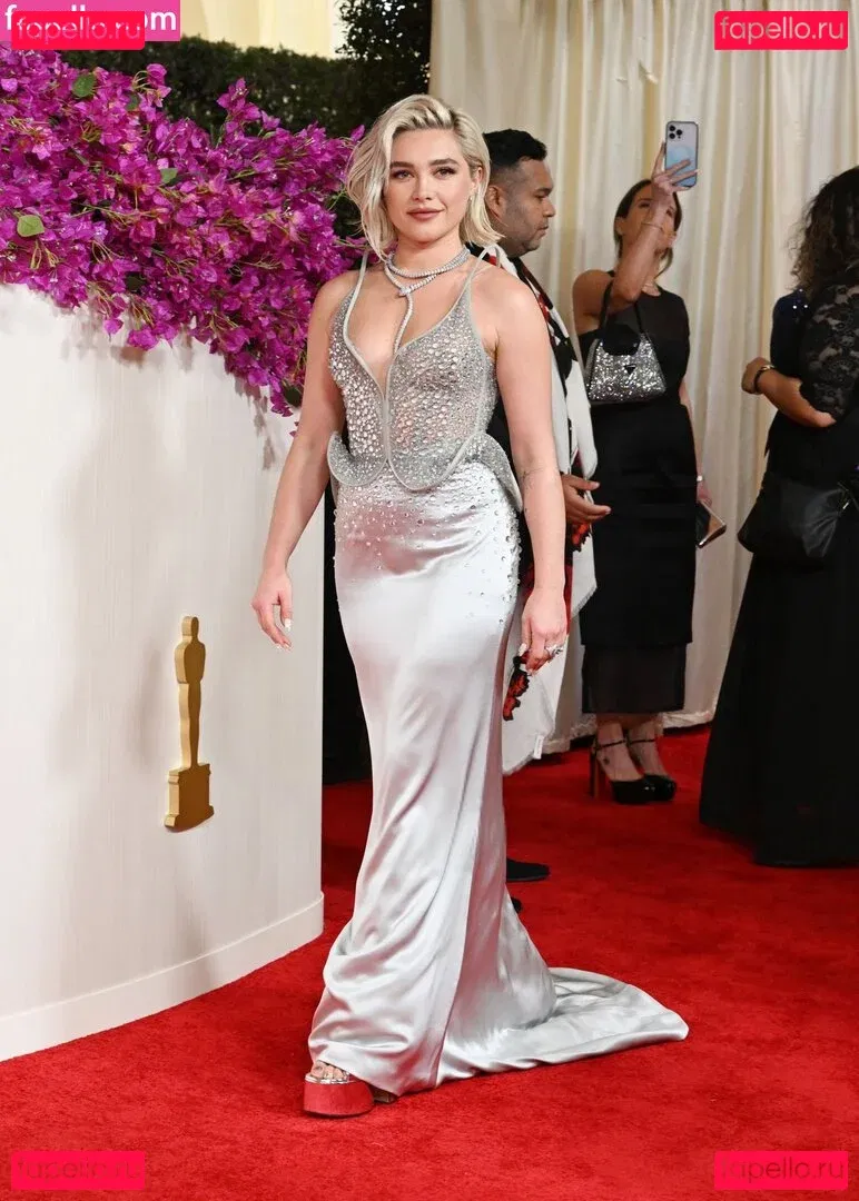 Florence Pugh Onlyfans Photo Gallery 