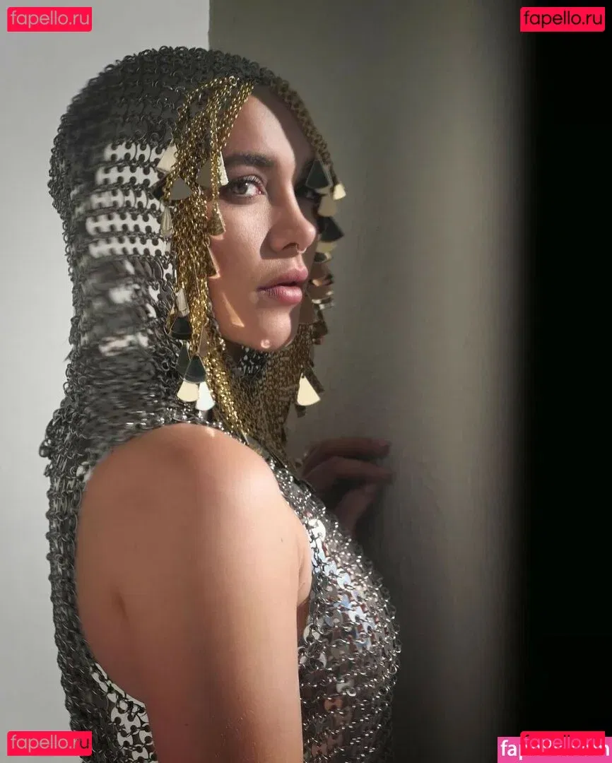 Florence Pugh Onlyfans Photo Gallery 