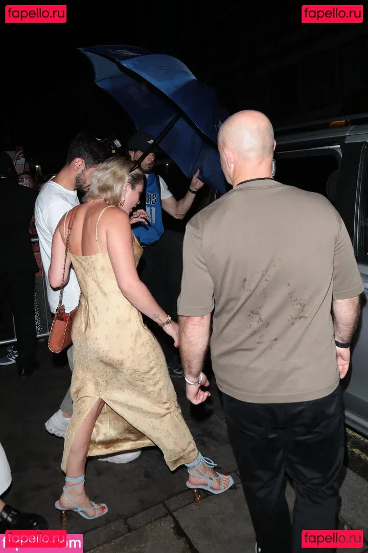 Florence Pugh Onlyfans Photo Gallery 