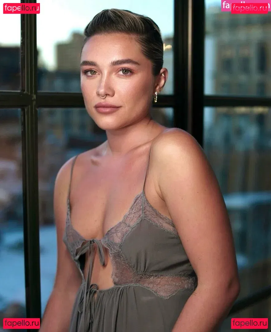 Florence Pugh Onlyfans Photo Gallery 