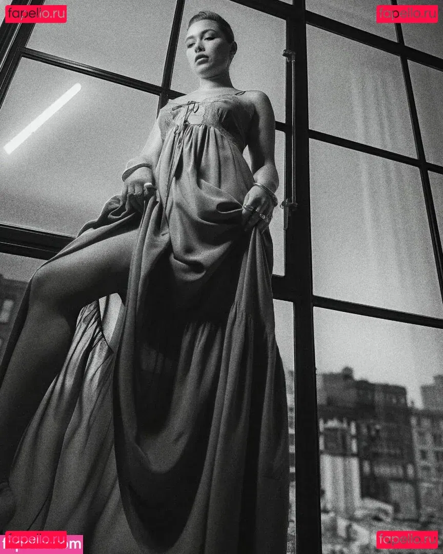 Florence Pugh Onlyfans Photo Gallery 