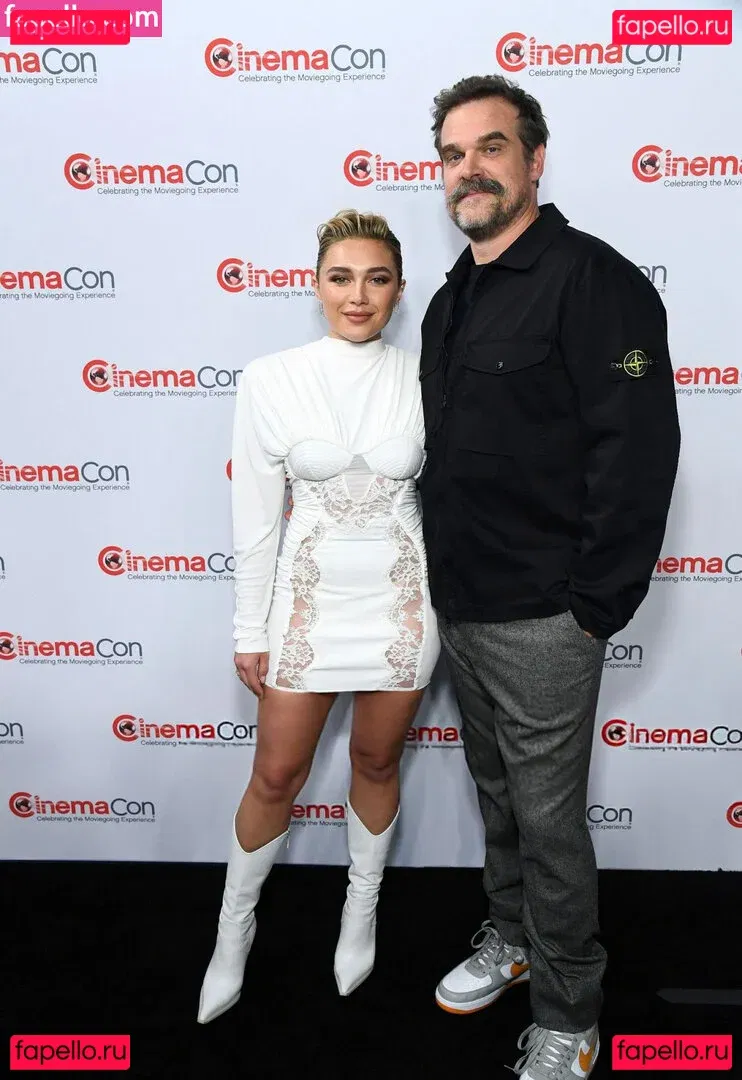 Florence Pugh Onlyfans Photo Gallery 