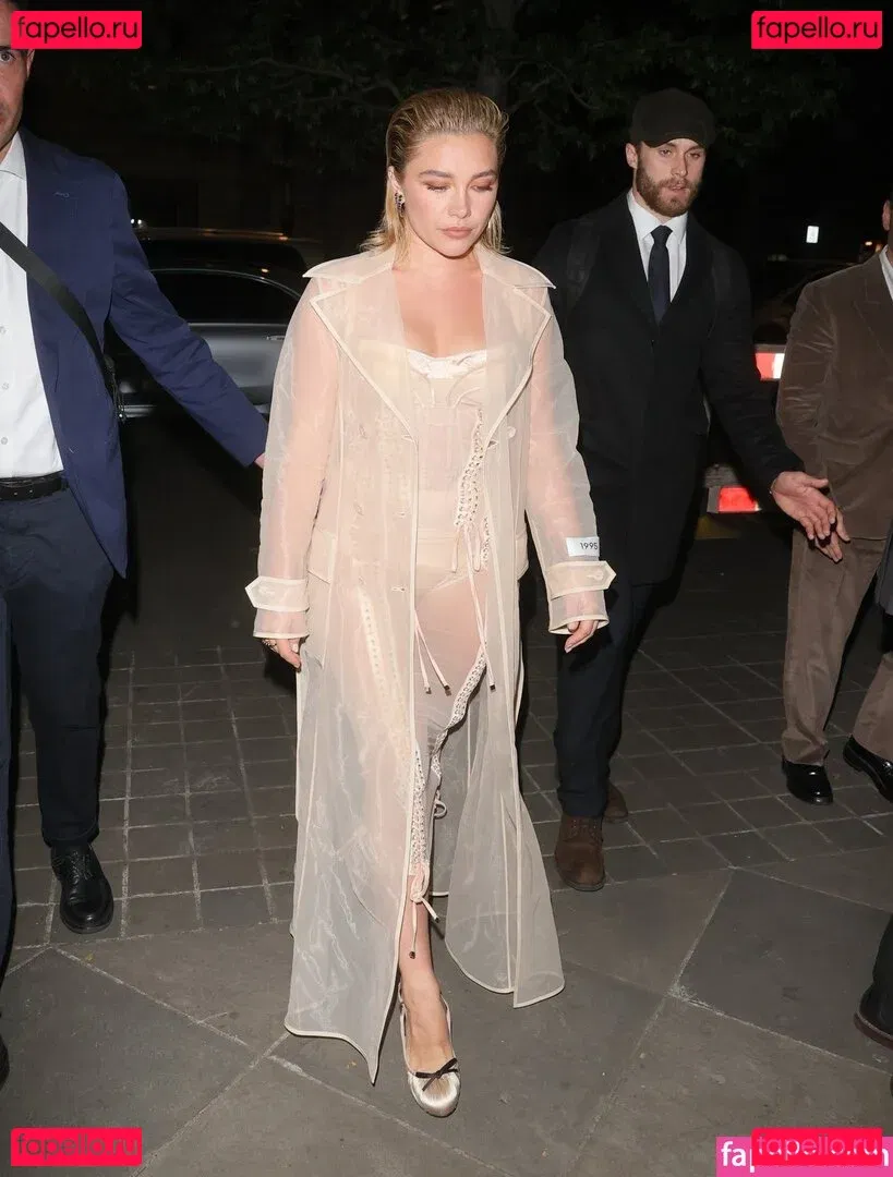 Florence Pugh Onlyfans Photo Gallery 