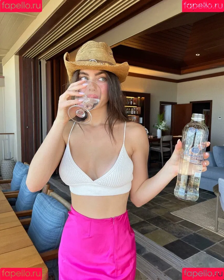 Yael Shelbia Onlyfans Photo Gallery 