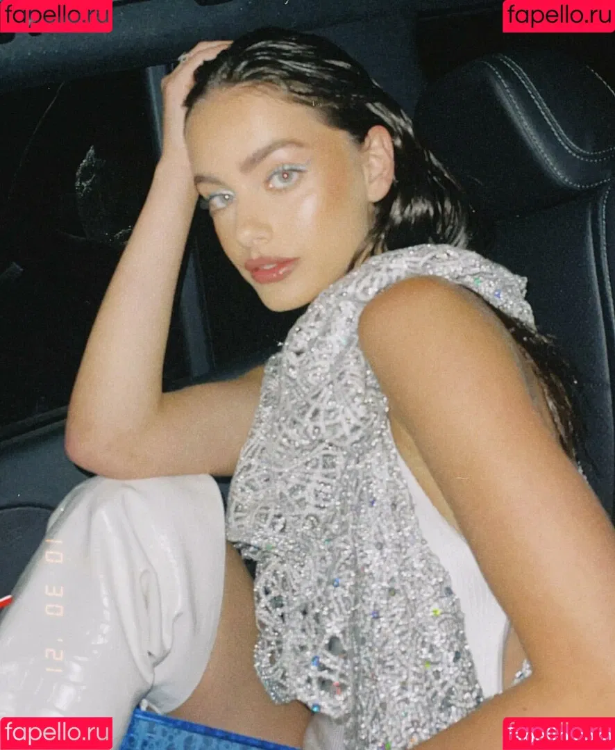 Yael Shelbia Onlyfans Photo Gallery 