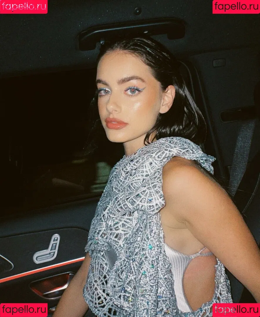 Yael Shelbia Onlyfans Photo Gallery 