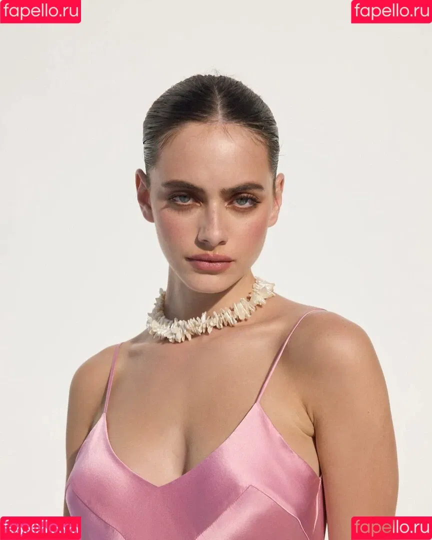 Yael Shelbia Onlyfans Photo Gallery 