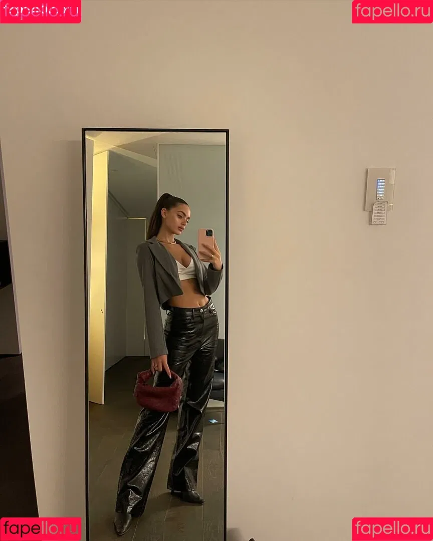 Yael Shelbia Onlyfans Photo Gallery 