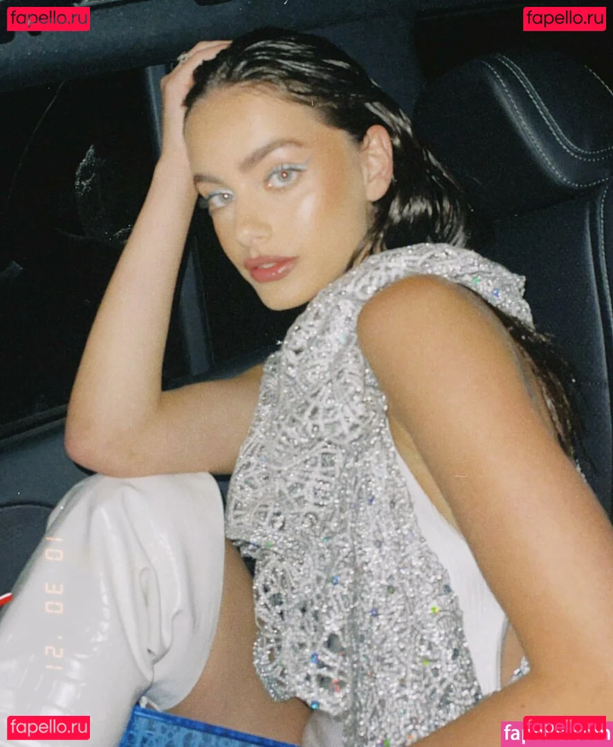 Yael Shelbia Onlyfans Photo Gallery 