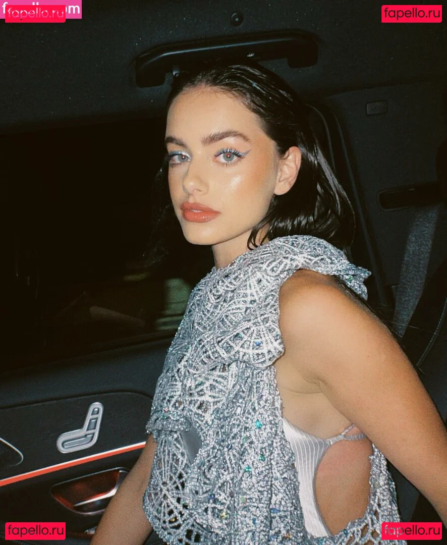 Yael Shelbia Onlyfans Photo Gallery 