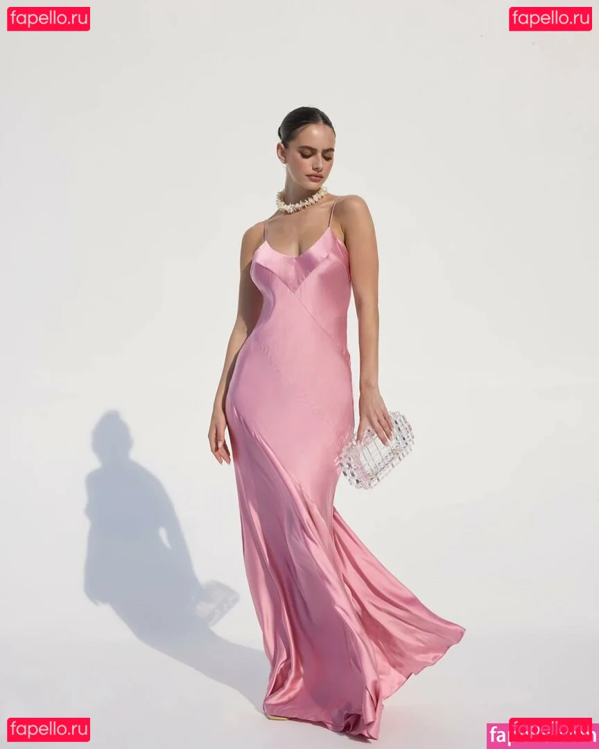 Yael Shelbia Onlyfans Photo Gallery 