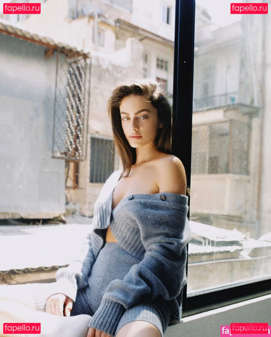 Yael Shelbia Onlyfans Photo Gallery 