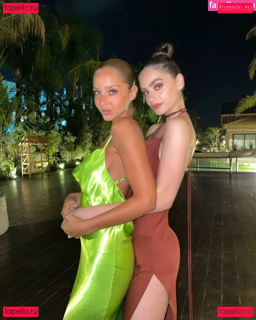 Yael Shelbia Onlyfans Photo Gallery 