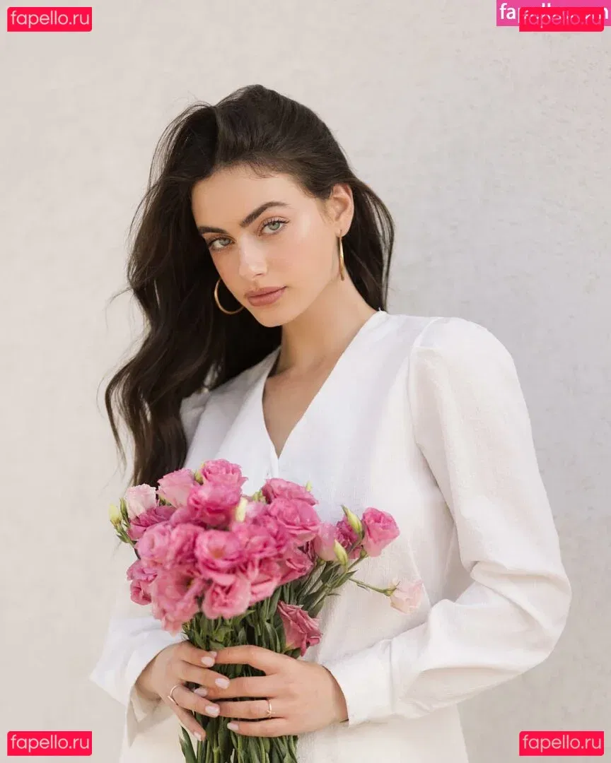 Yael Shelbia Onlyfans Photo Gallery 
