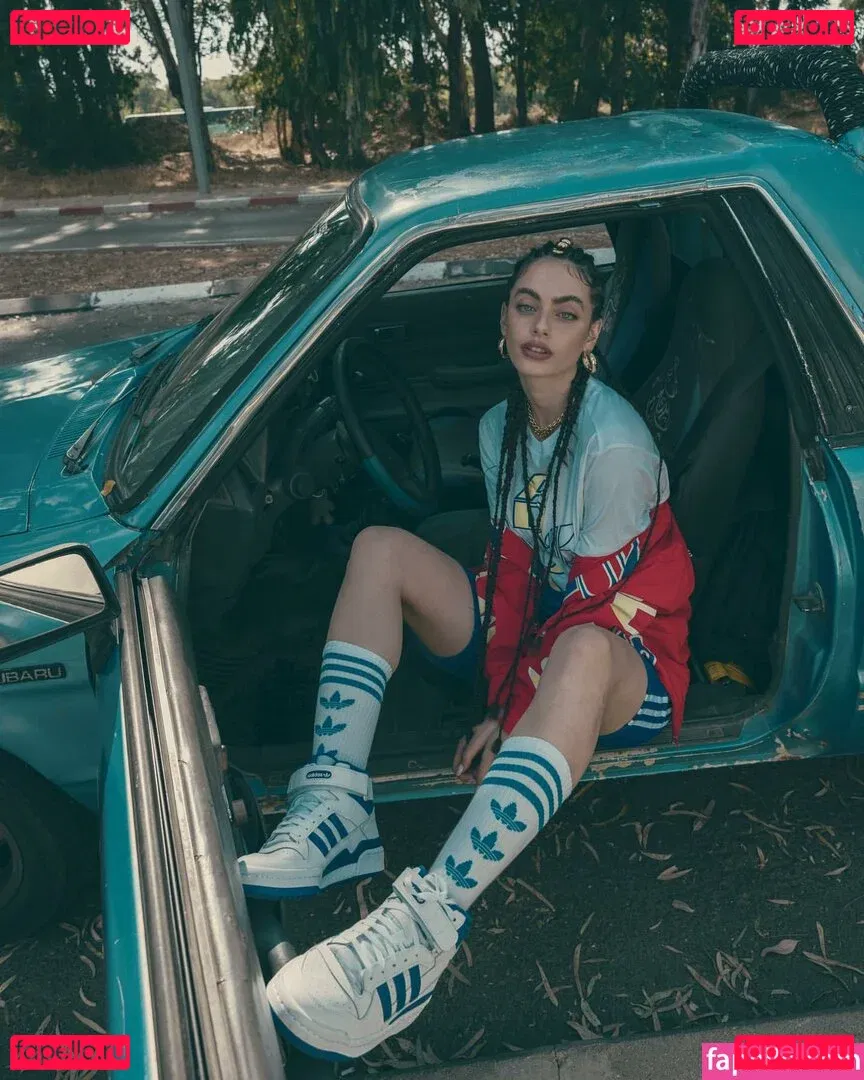 Yael Shelbia Onlyfans Photo Gallery 