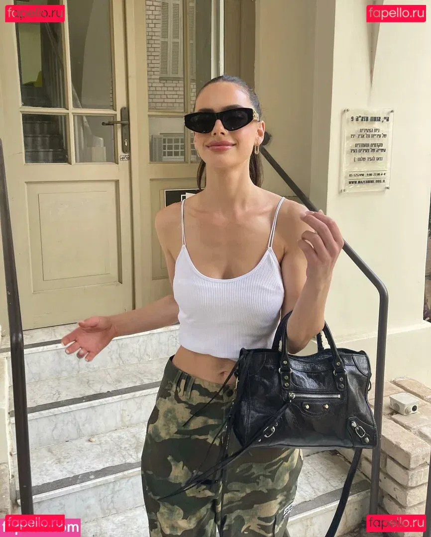Yael Shelbia Onlyfans Photo Gallery 