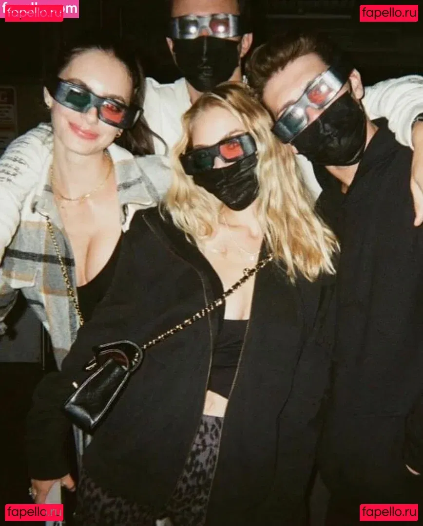 Yael Shelbia Onlyfans Photo Gallery 