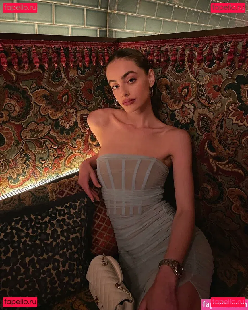 Yael Shelbia Onlyfans Photo Gallery 