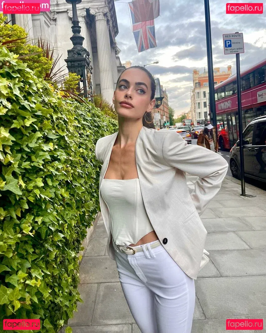 Yael Shelbia Onlyfans Photo Gallery 