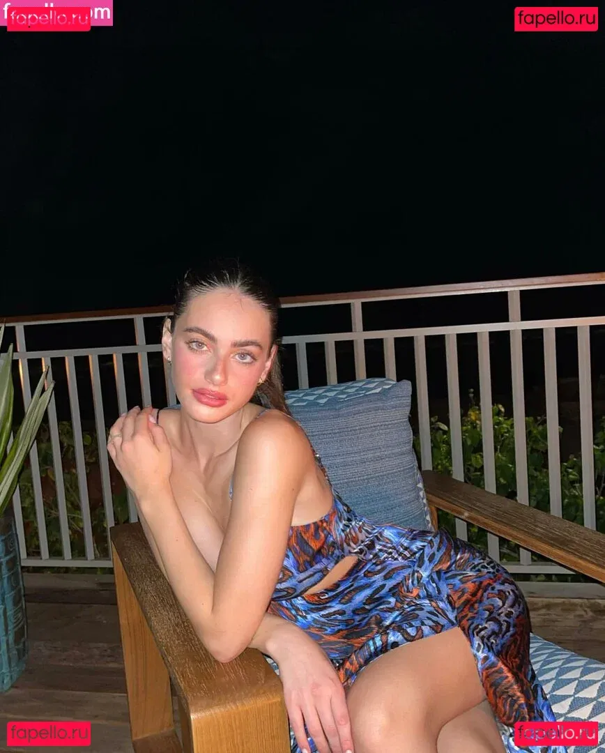 Yael Shelbia Onlyfans Photo Gallery 