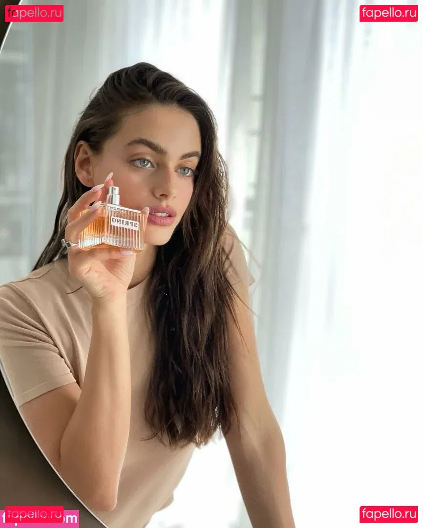 Yael Shelbia Onlyfans Photo Gallery 