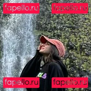 Yael Shelbia Onlyfans Photo Gallery 