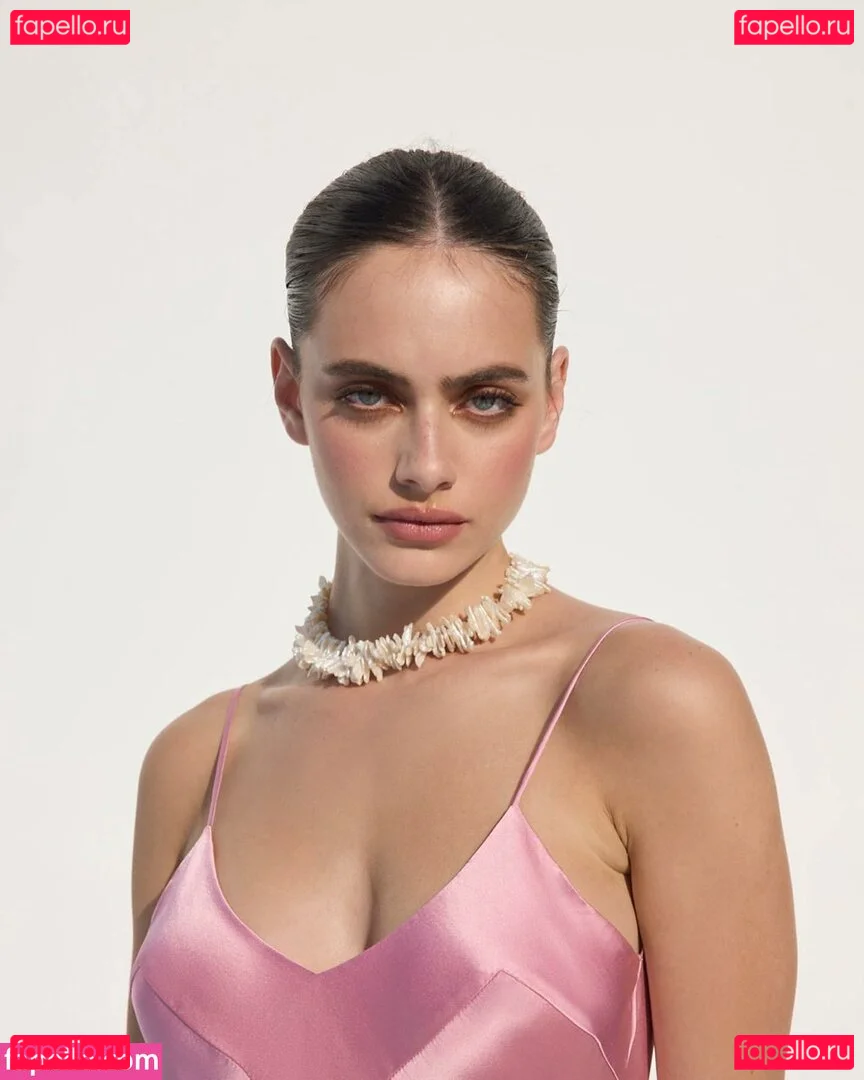 Yael Shelbia Onlyfans Photo Gallery 