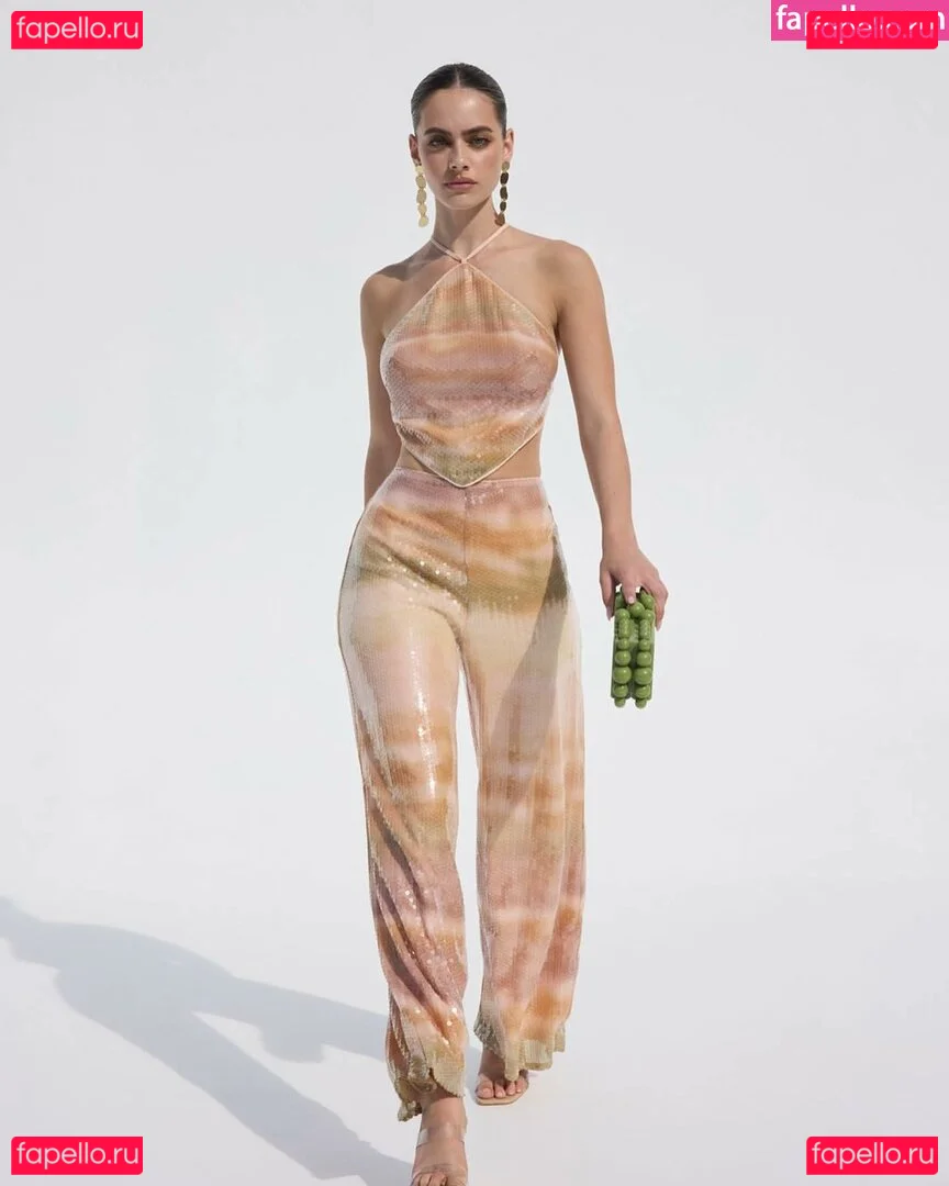 Yael Shelbia Onlyfans Photo Gallery 