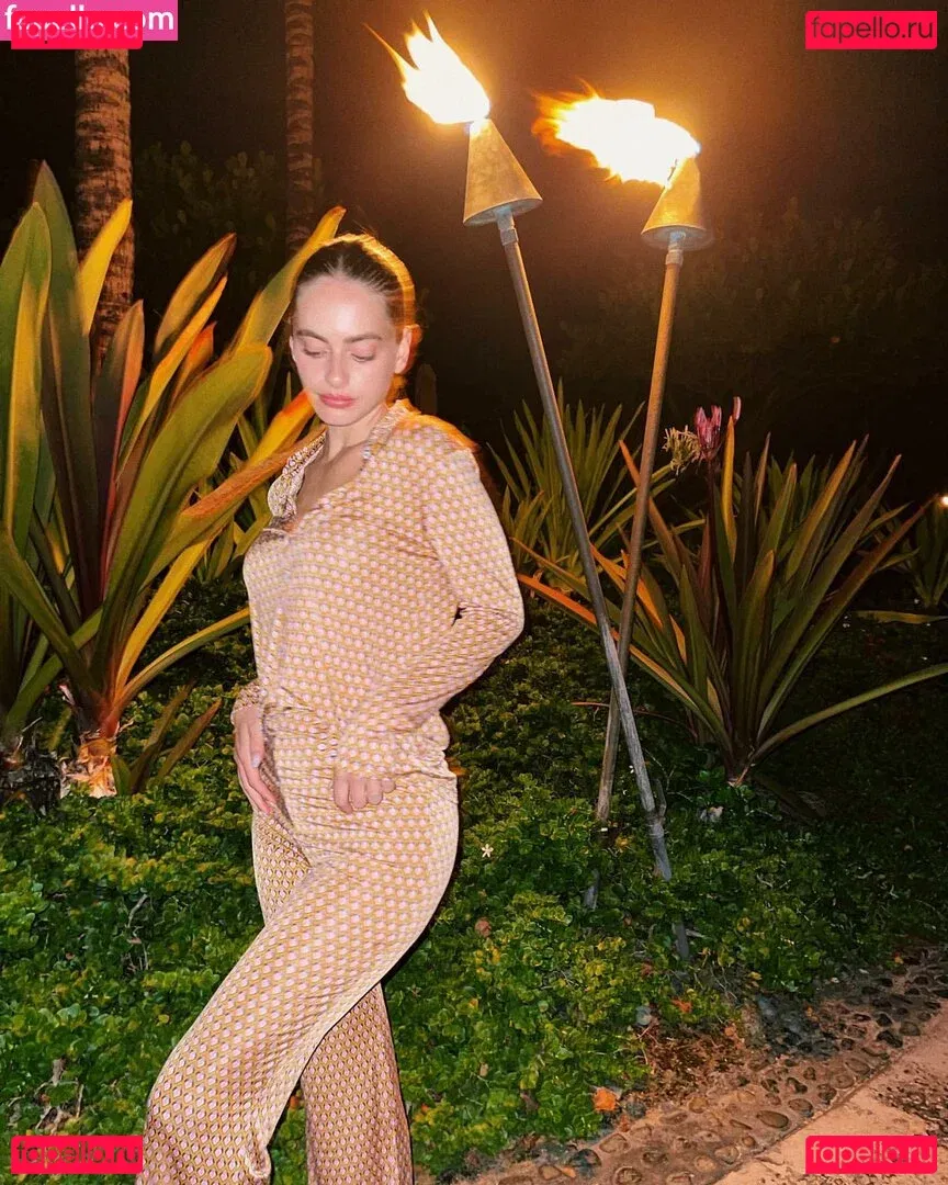 Yael Shelbia Onlyfans Photo Gallery 