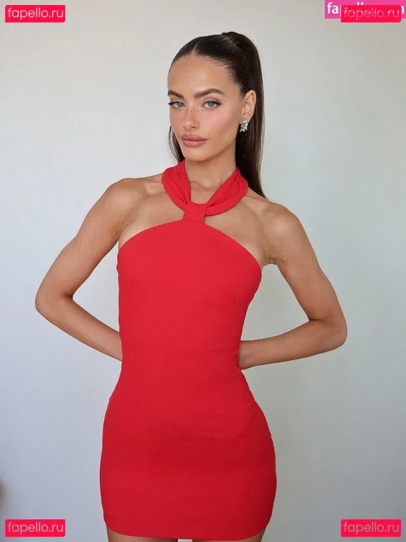 Yael Shelbia Onlyfans Photo Gallery 