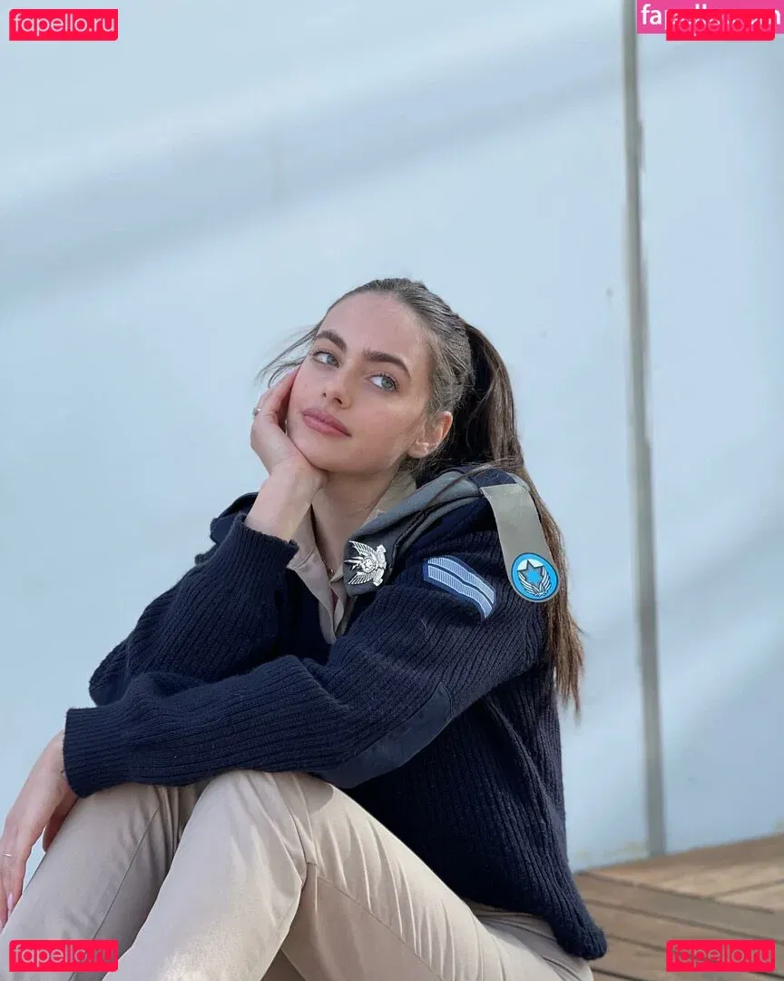 Yael Shelbia Onlyfans Photo Gallery 