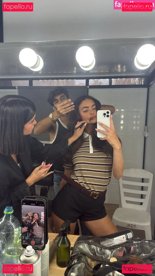 Yael Shelbia Onlyfans Photo Gallery 