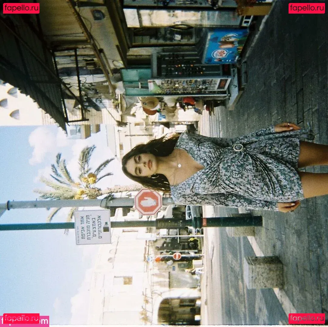 Yael Shelbia Onlyfans Photo Gallery 