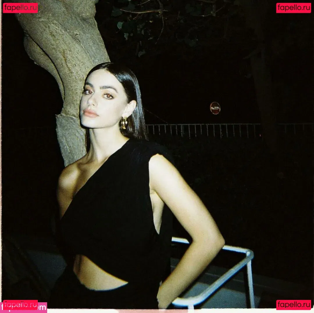 Yael Shelbia Onlyfans Photo Gallery 