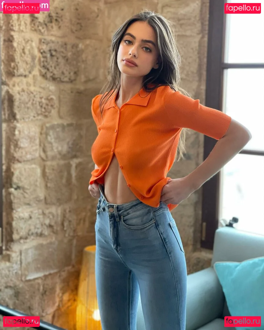 Yael Shelbia Onlyfans Photo Gallery 