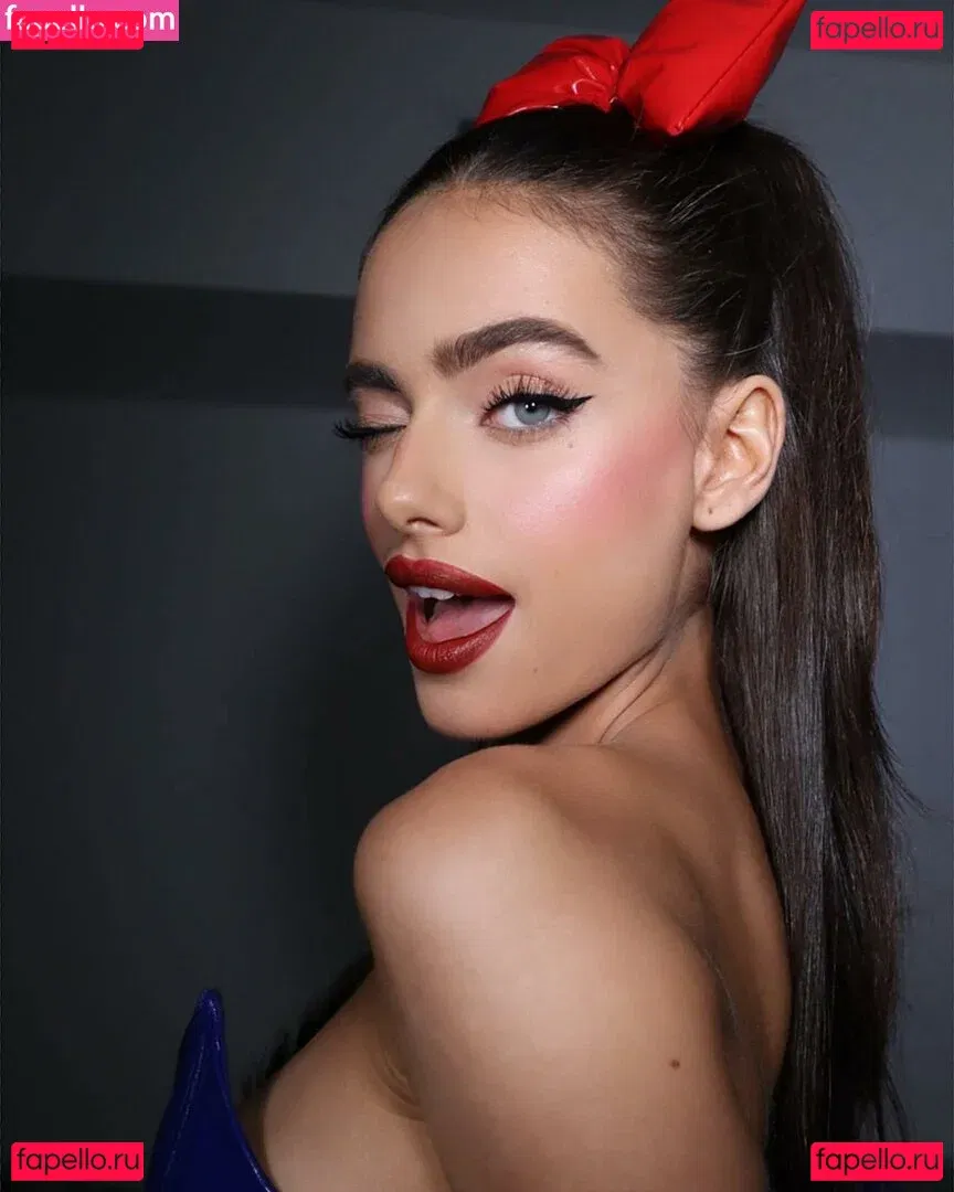 Yael Shelbia Onlyfans Photo Gallery 