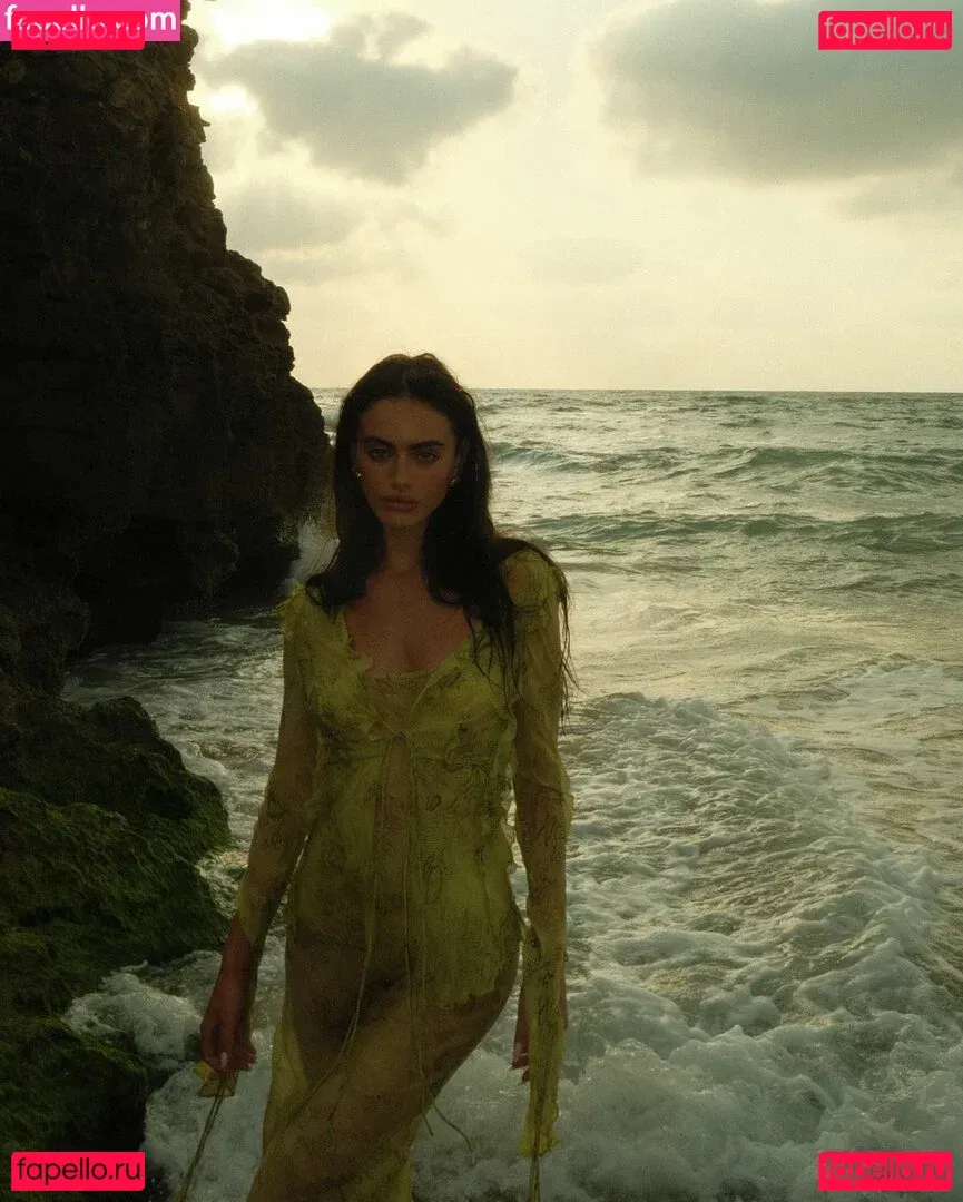 Yael Shelbia Onlyfans Photo Gallery 