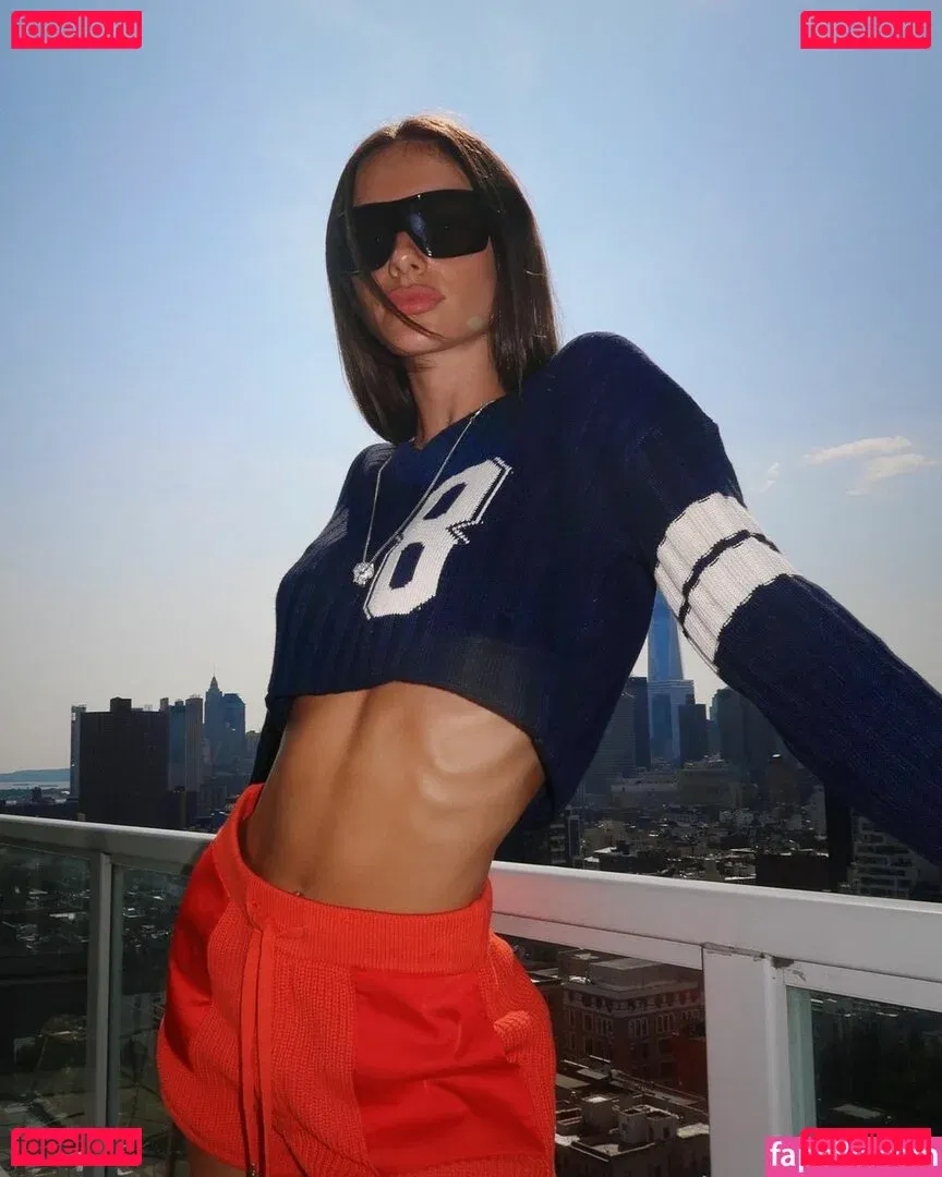 Yael Shelbia Onlyfans Photo Gallery 