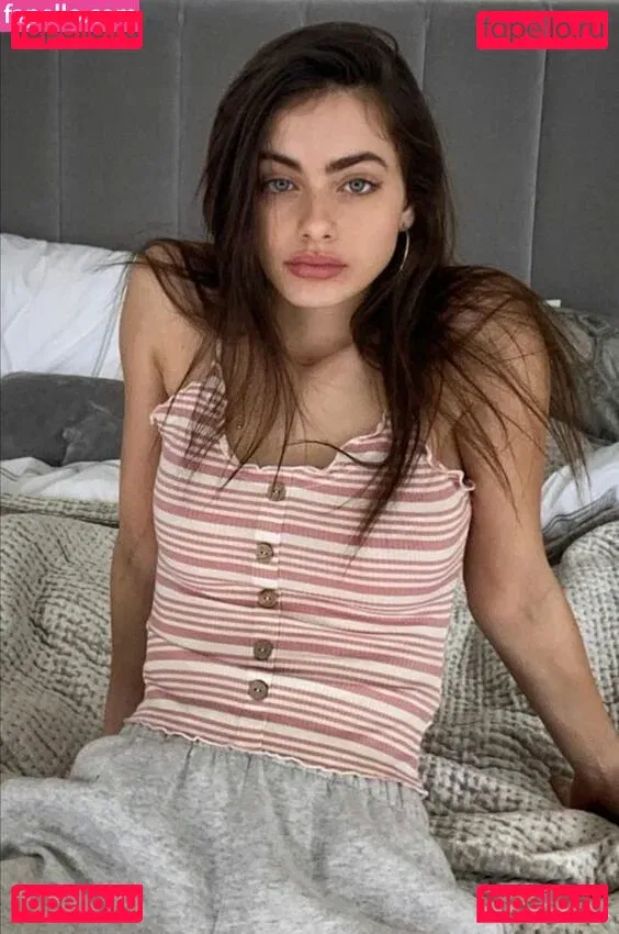 Yael Shelbia Onlyfans Photo Gallery 